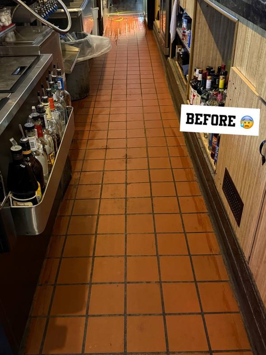 Restaurant bar floor before cleaning